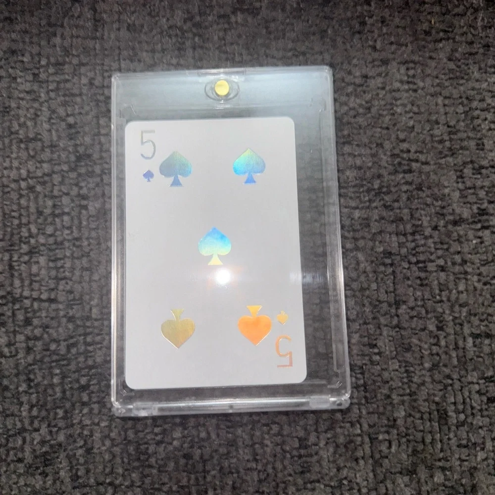 ✨ Dior JOY Holographic Cards – Choose Your Favorite! ✨ - Picture 6 of 17